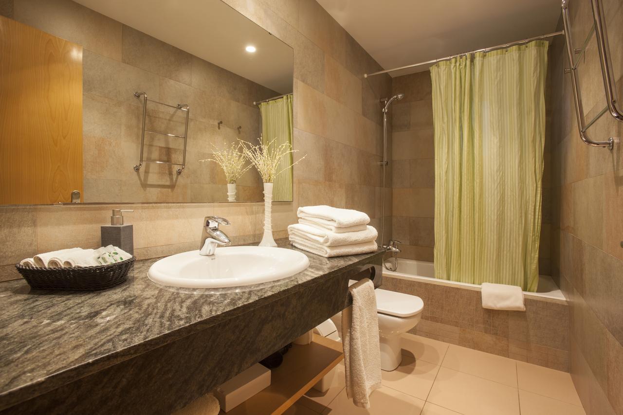 Rossello Apartment Barcelona Bagian luar foto