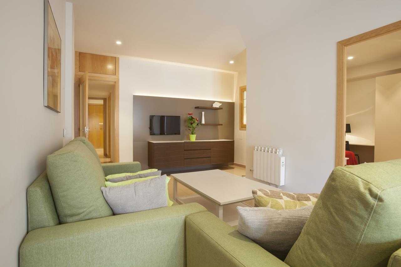 Rossello Apartment Barcelona Bagian luar foto